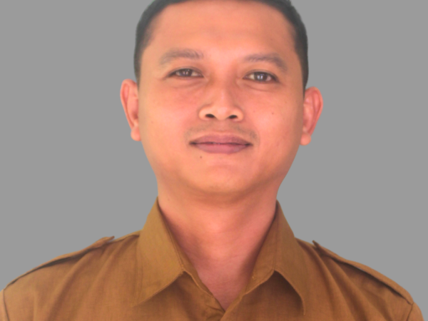 Taufik Sofyan Nur, S.Pd