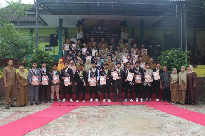 PELEPASAAN MURID SMA NEGERI 11 SAMARINDA