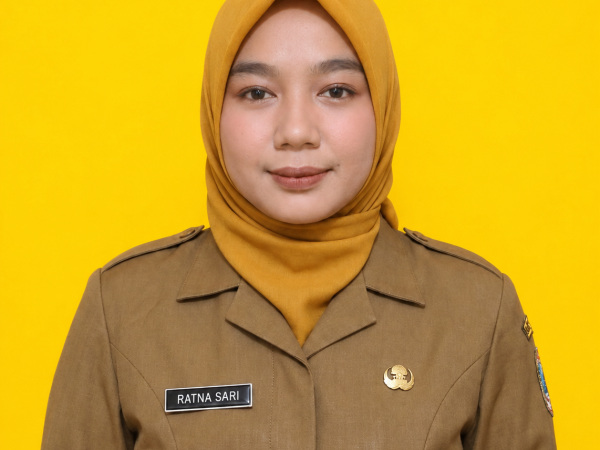 Ratnasari, S.Pd