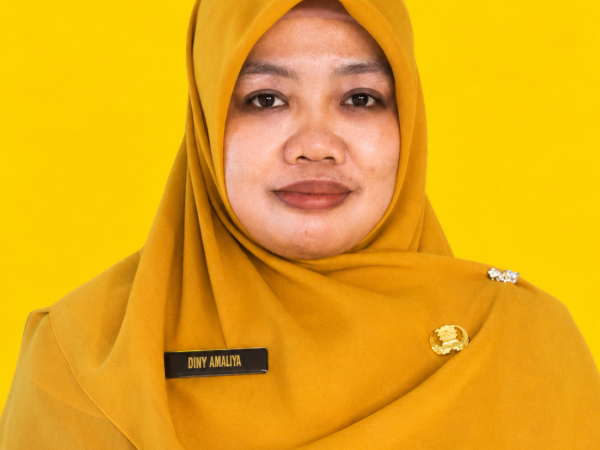 Diny Amalya
