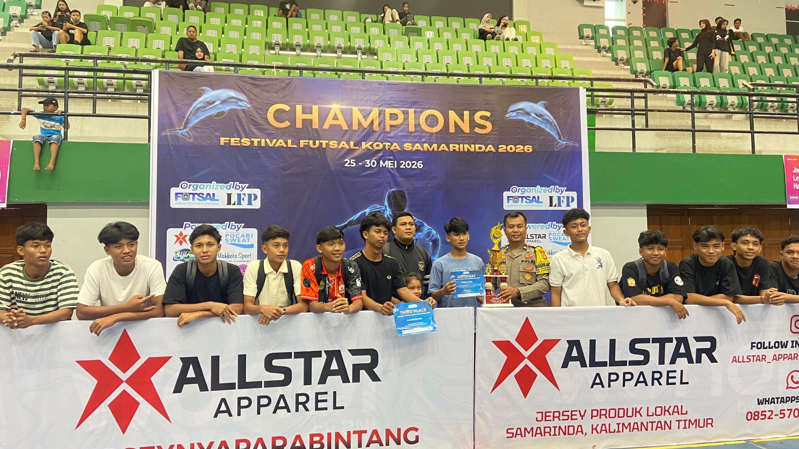 TIM FUTSAL SMAN 11 SAMARINDA RAIH JUARA 3 DI FESTIVAL FUTSAL KOTA SAMARINDA 2026 TIM FUTSAL SMAN 11 SAMARINDA RAIH JUARA 3 DI FESTIVAL FUTSAL KOTA SAMARINDA 2026
