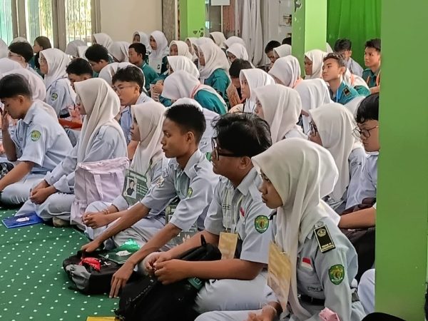 PEMBUKAAN LDK OSIS & MPK SMAN 11 SAMARINDA