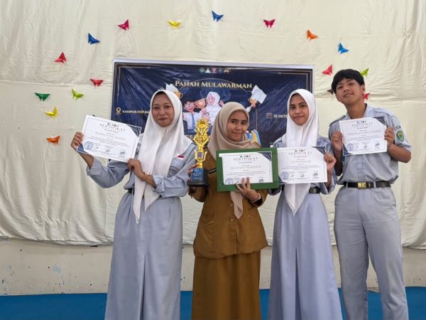 JUARA 2 LOMBA CERDAS CERMAT (LCC) SEJARAH FKIP UNMUL UNMUL